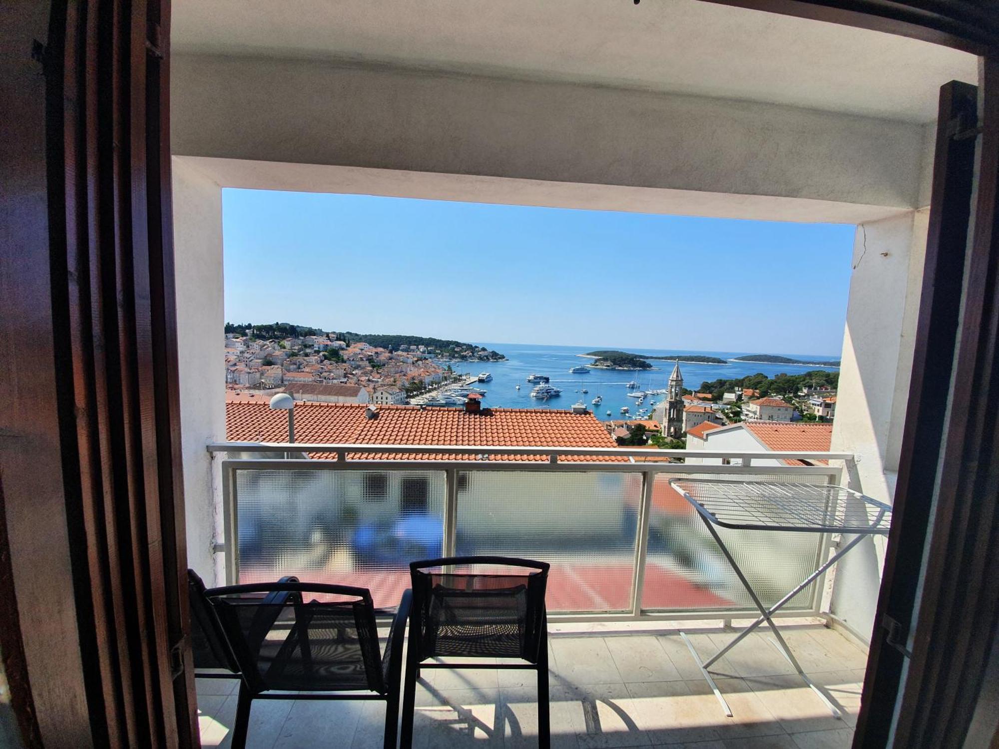 Apartments Luci Hvar Town Oda fotoğraf